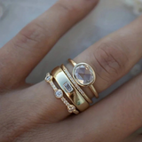 クラシックゴールドとジルコニアリングコレクション